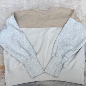 Abercrombie & Fitch Beige and Gray Crewneck Sweater